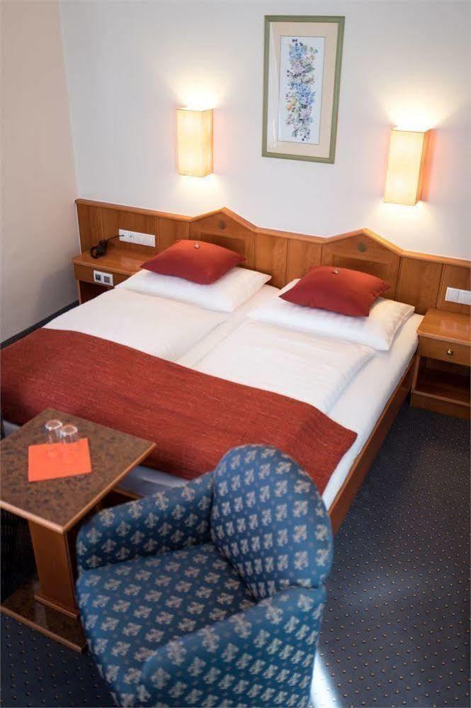 Doktorschlössl Hotel 2*